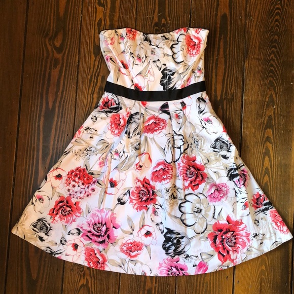 WHBM Floral Dress, Size 2 - Picture 1 of 7